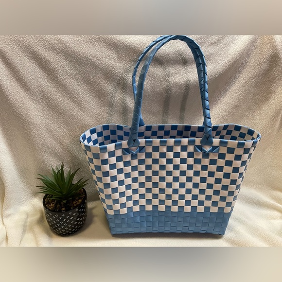 Woven tote bundle - Picture 2 of 12